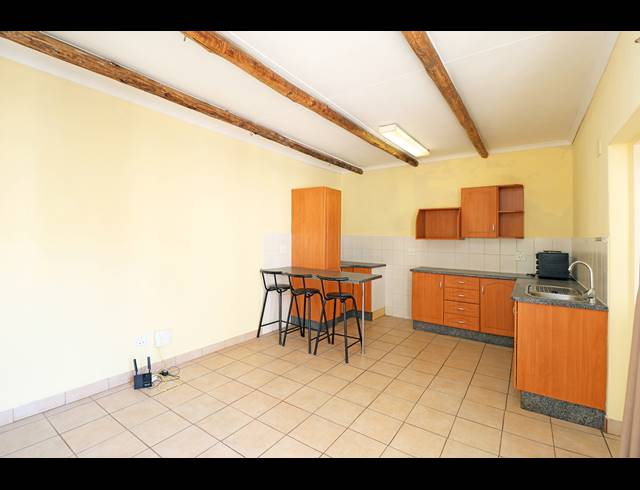 2 BEDROOM HOUSE FOR SALE IN AUCKLAND PARK